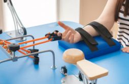 Реабилитация после инсульта – тренажеры для восстановления функционирования рук и ног